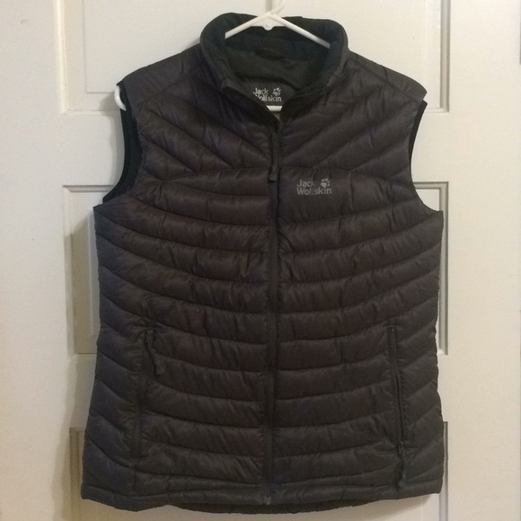 Jack Wolfskin Jackets & Blazers - Jack Wolfskin puffer vest